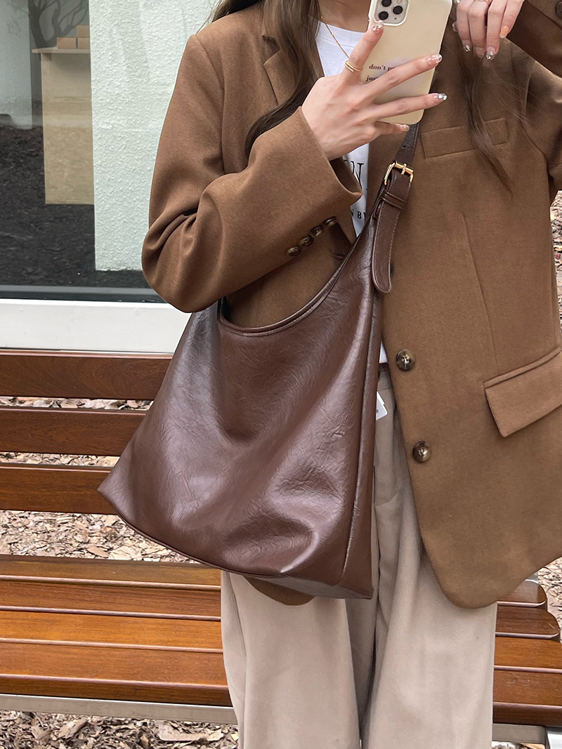 CGCBAG Lage Capacity Cross Bag - Luxury Bags Vendor review and price